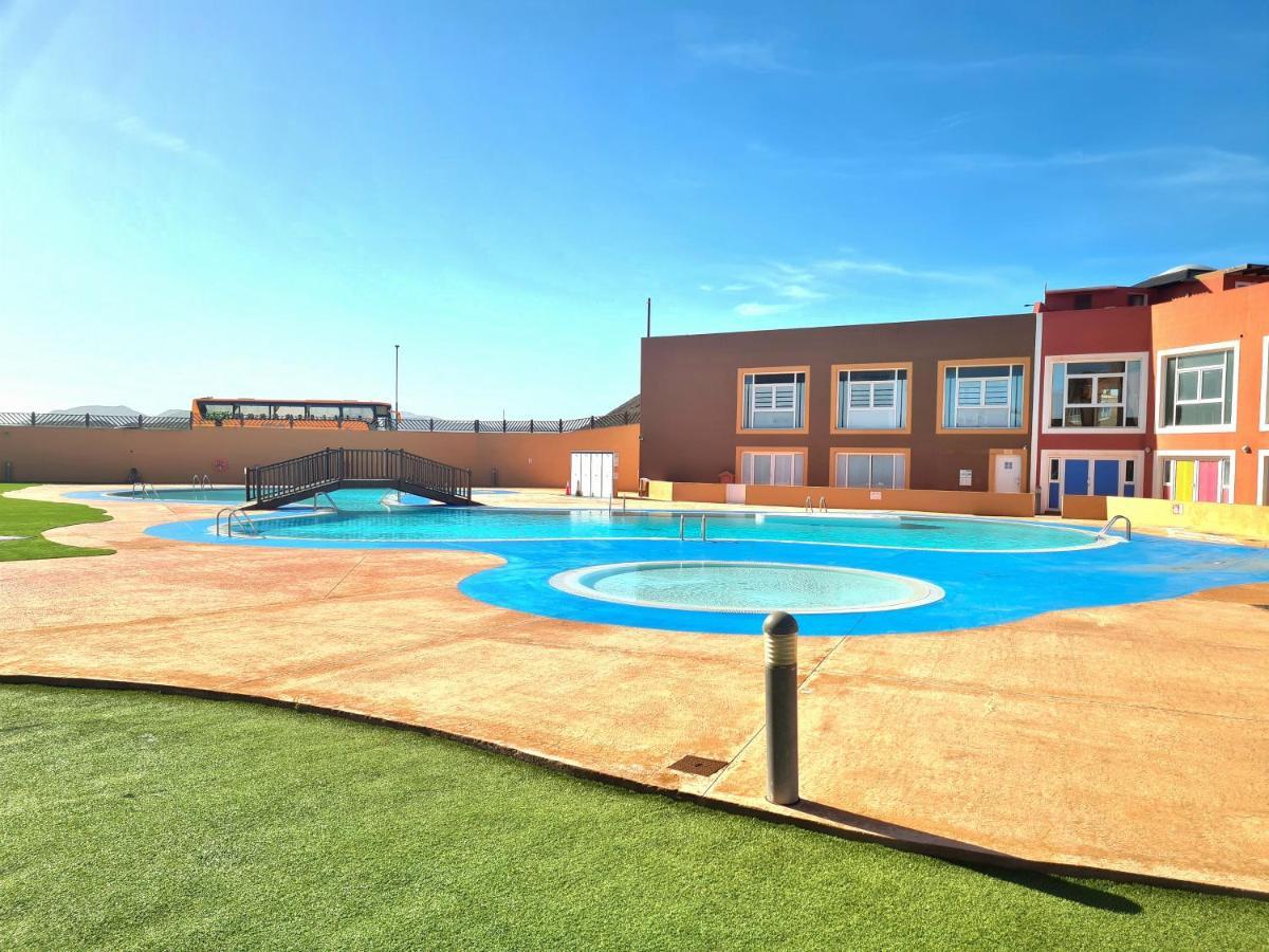 Casa Zalla 110M2, 200M2 Garden, Pool, 1Gb Wi-Fi, Private Parking Corralejo Exterior foto